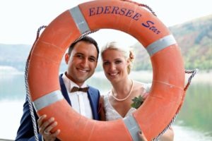 Auch eine Hochzeit an Bord eines Schiffes ist möglich. (Foto: Fotoatelier Ruhl)
