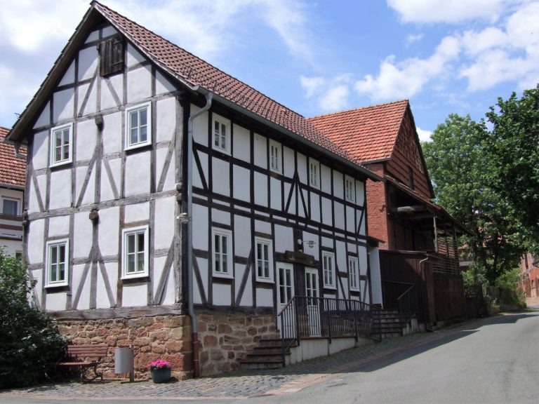 koenigshagen_dgh_hirtenhaus_das_hirtenhaus_von_aussen