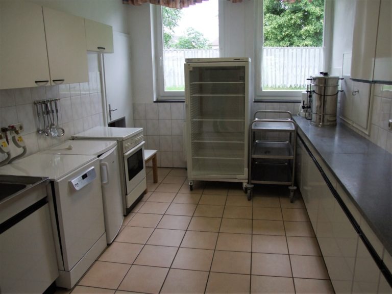 koenigshagen_dgh_hirtenhaus_dorfgemeinschaftshaus_die_kueche