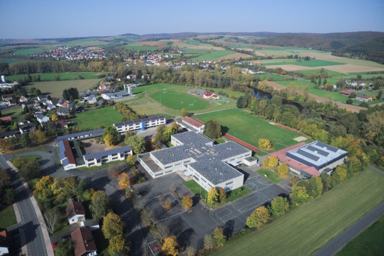 Das Schulzentrum mit Grund- und Integrierter Gesamtschule. (Foto: 3H-Media-Works)